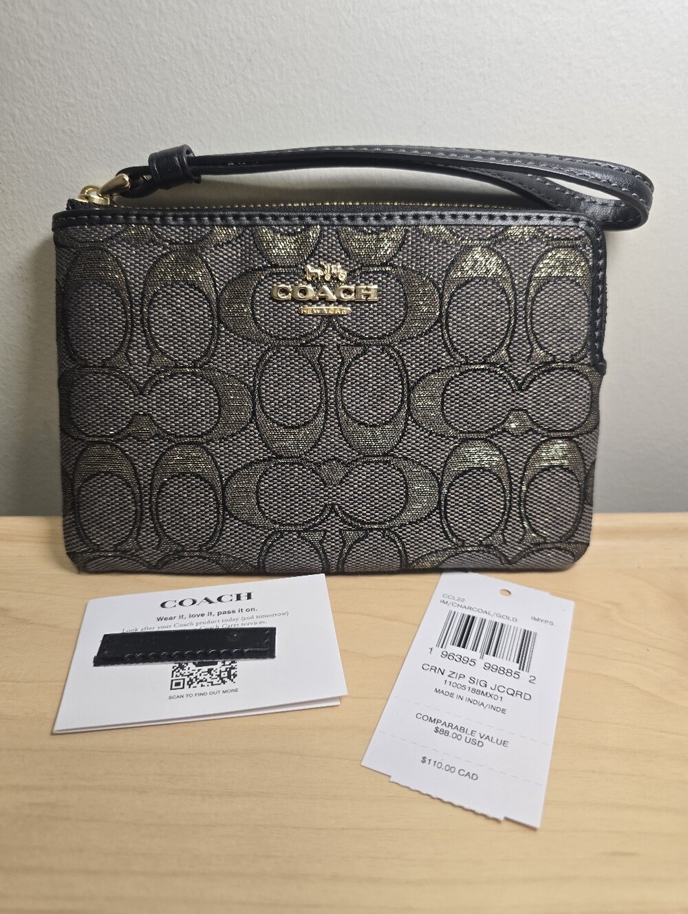 COACH CCL22 Metallic Charcoal Signature Corner Zip Wristlet Gold Logo NWT